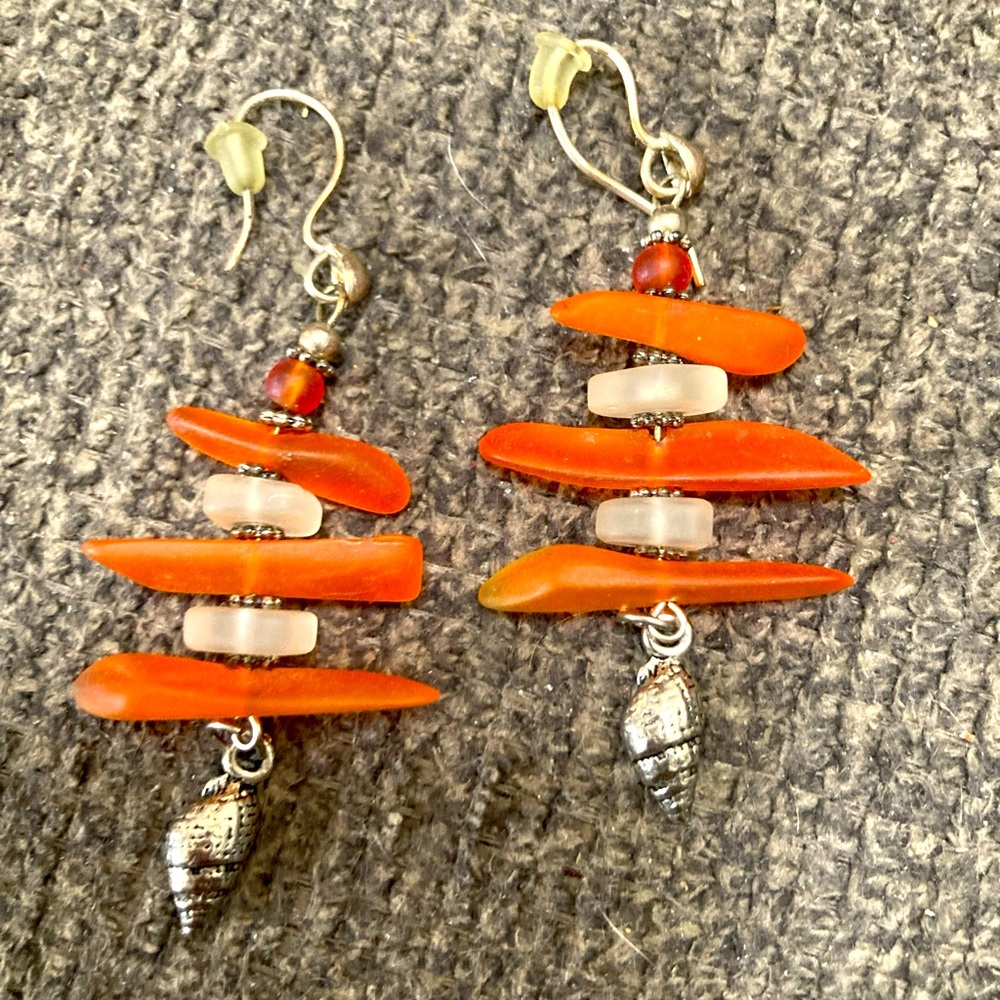 Earrings - Picture 1 of 1